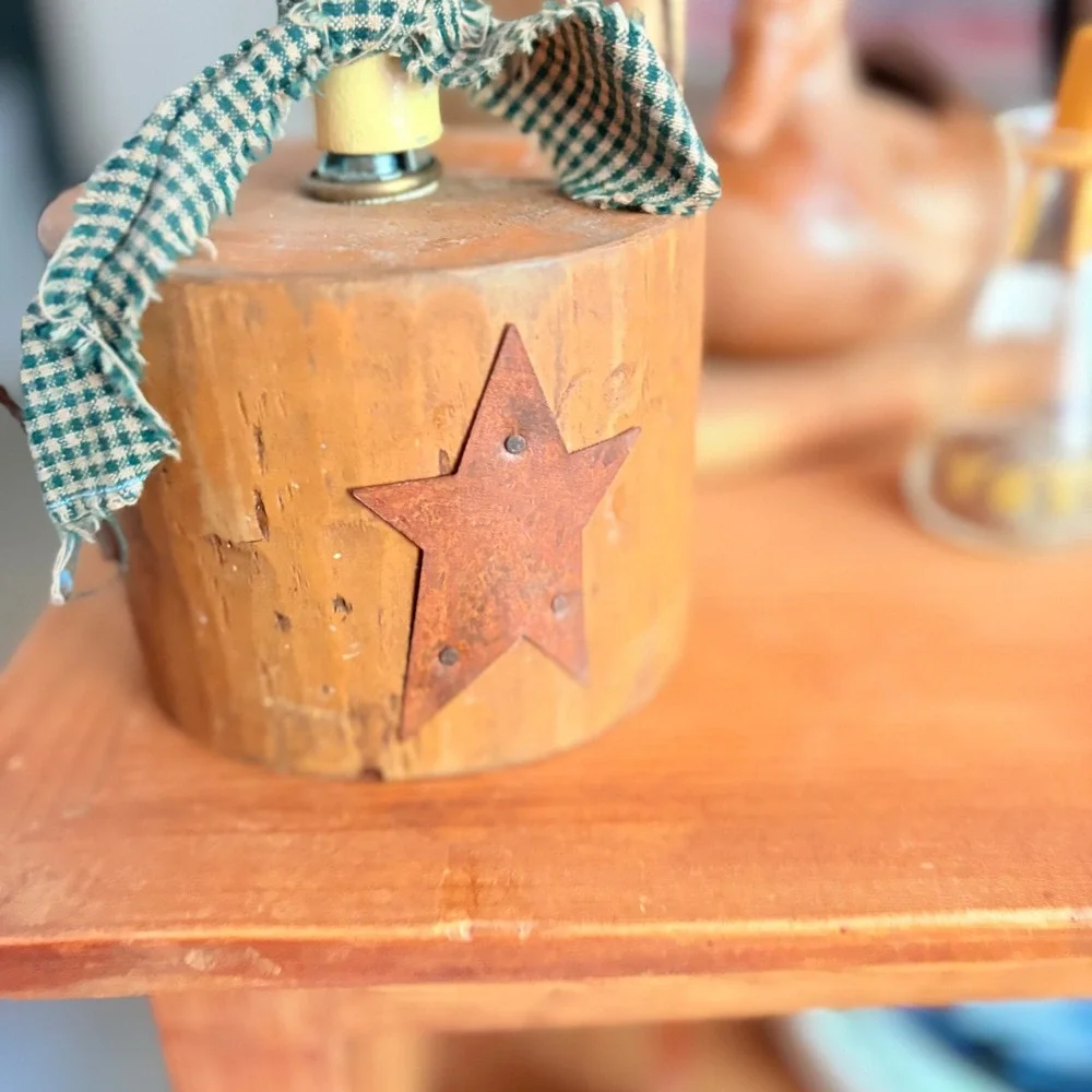 Primitive Rustic Wood Log Electric Candle Lamp Metal Star Farmhouse Decor 14